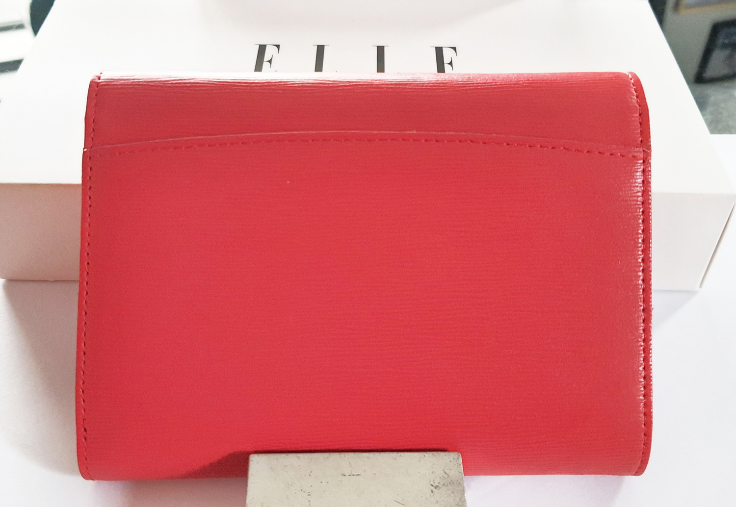 กระเป๋าสตางค์ ELLE แดง ใหม่ แท้