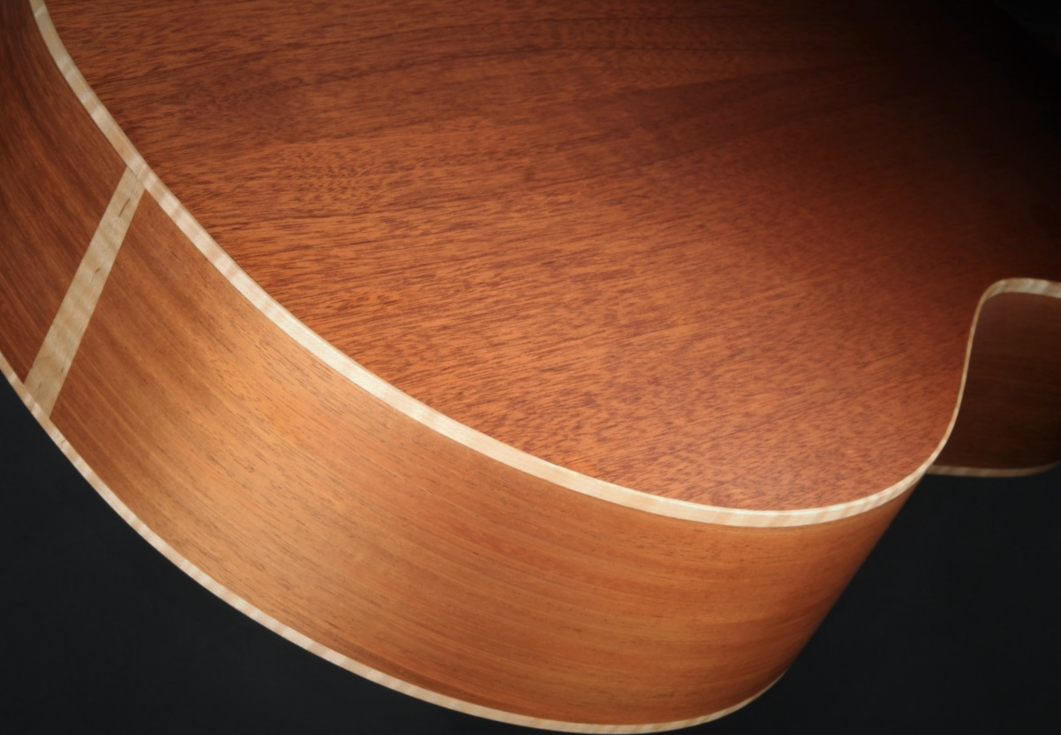 Jeff Jewitt SJ - Mahogany/Sitka