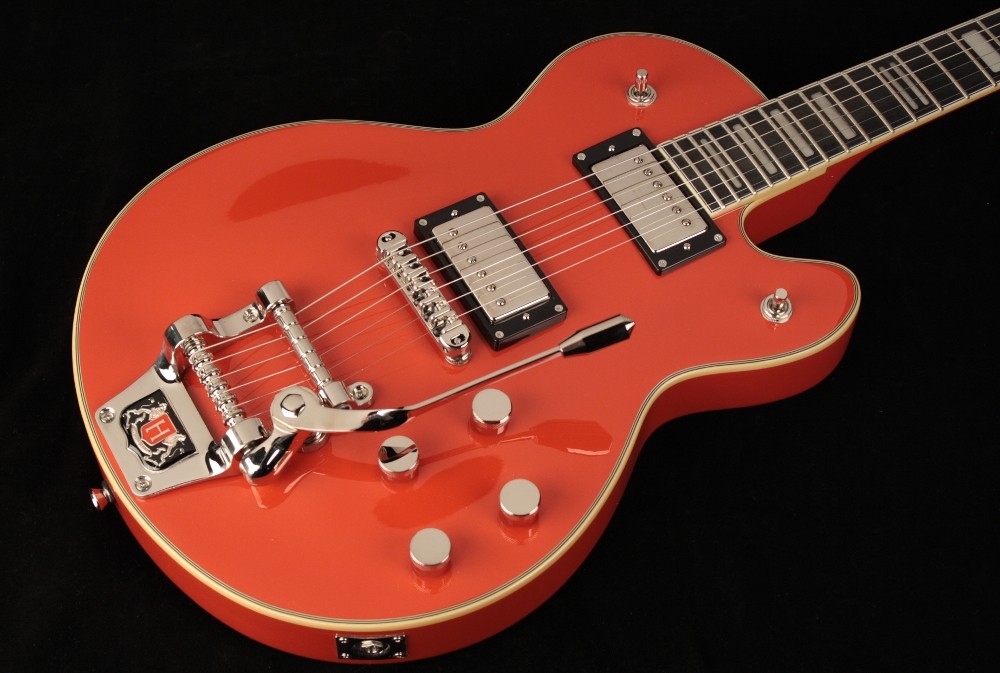 Hagstrom Tremar Swede - Cream Red