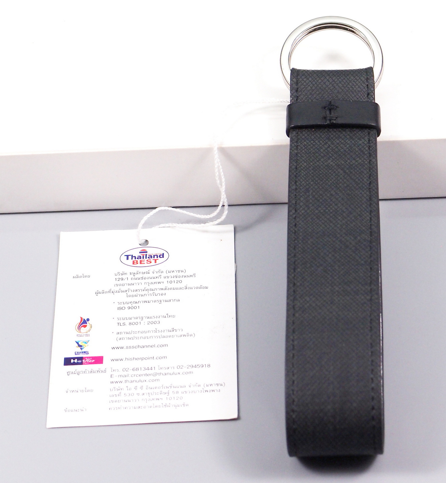 พวงกุญแจ Guy Laroche เทาเข้ม-ดำ ใหม่ แท้