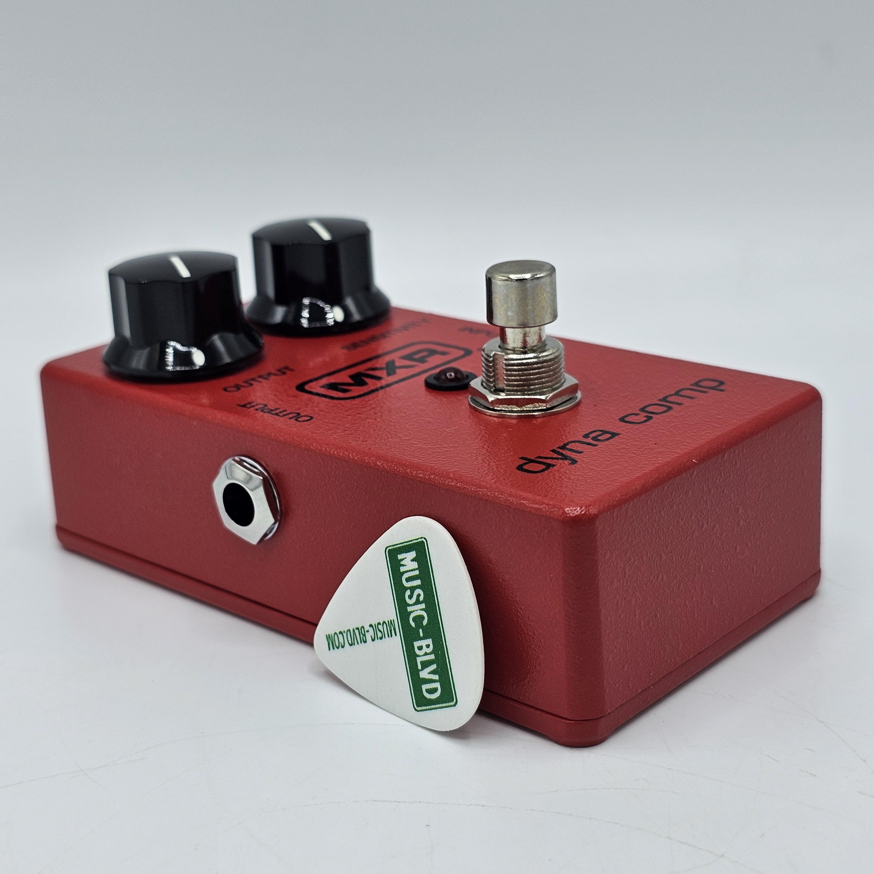 美品 MXR dyna comp M-102 / 2 MXR M102 Dyna Comp Compressor Pedal - Music Boulevard บริษัท