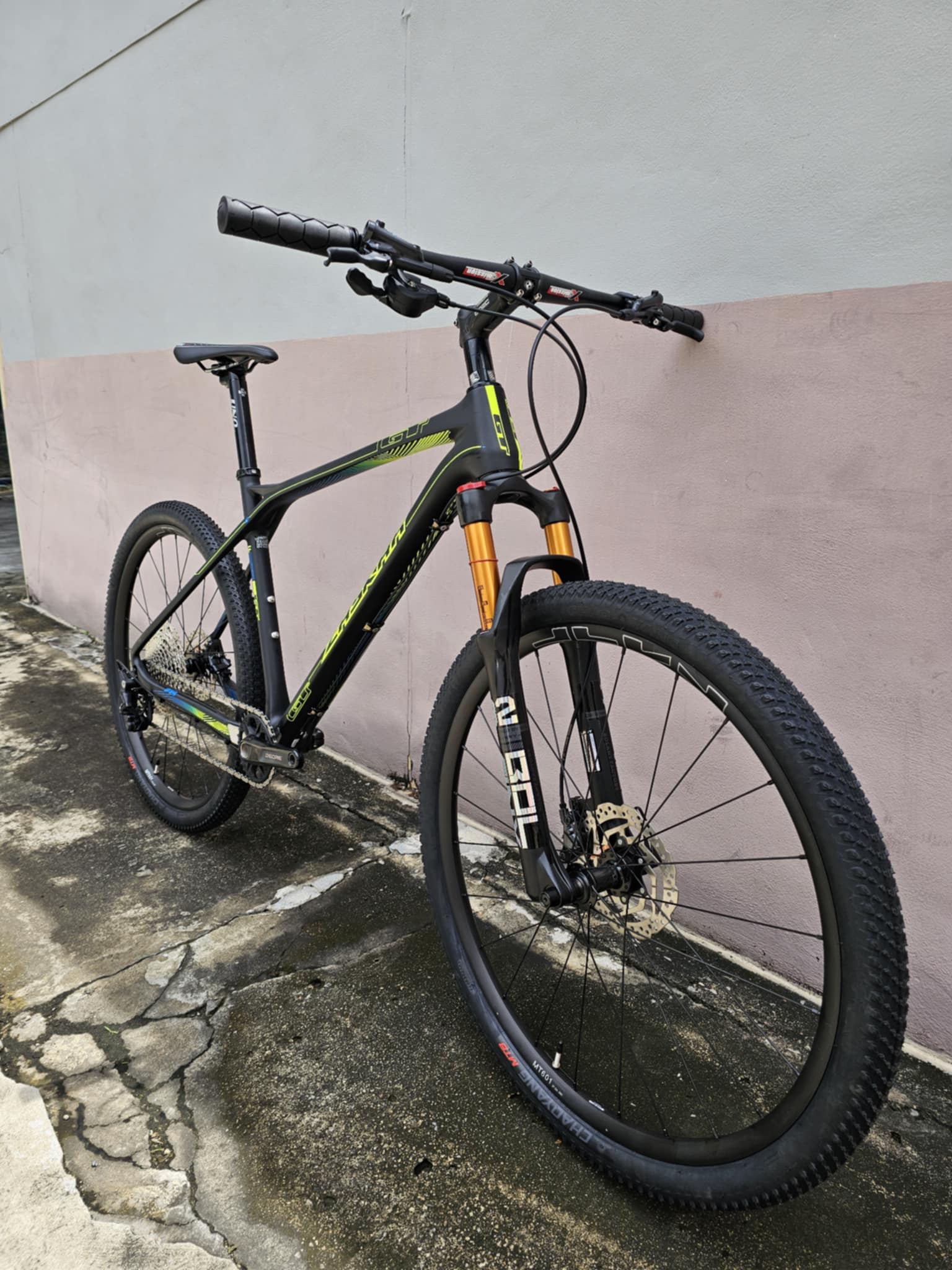 [รถทางร้านประกอบ] รถเสือภูเขา คาร์บอน GT Zarkar Carbon 27.5