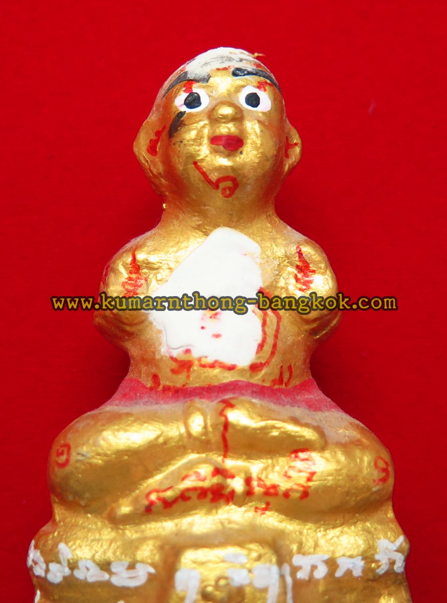กุมารทอง หลวงปู่แย้ม วัดสามง่าม จ.นครปฐม (น้องกล้าแกร่ง) เนื้อดิน สีทองล้วน รุ่น พัดยศ