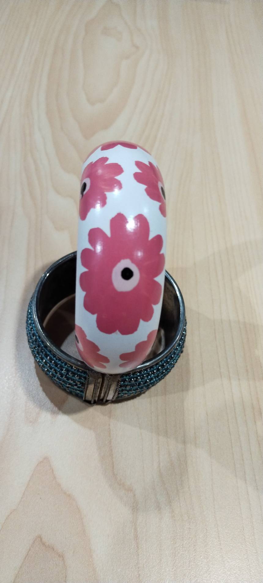 กำไลแขนงานไม้ คละแบบคละลาย ราคาส่ง