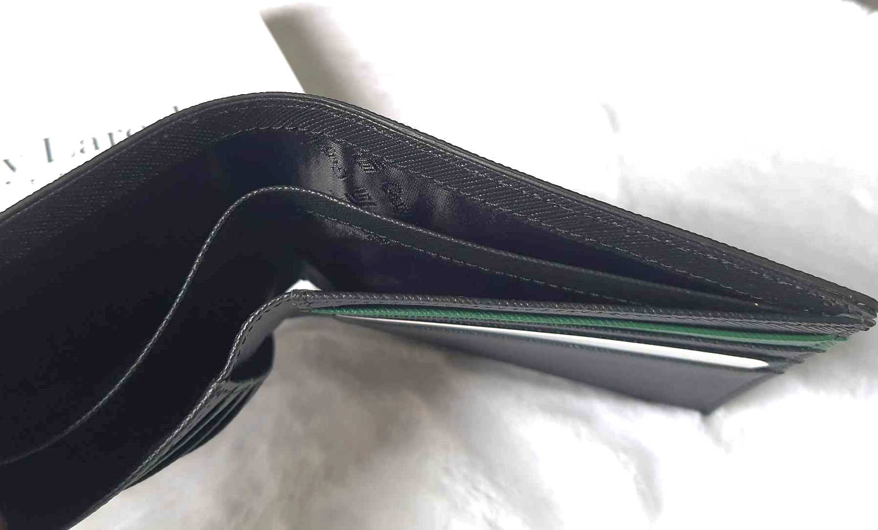 กระเป๋าสตางค์ Guy Laroche ดำ ใหม่ แท้