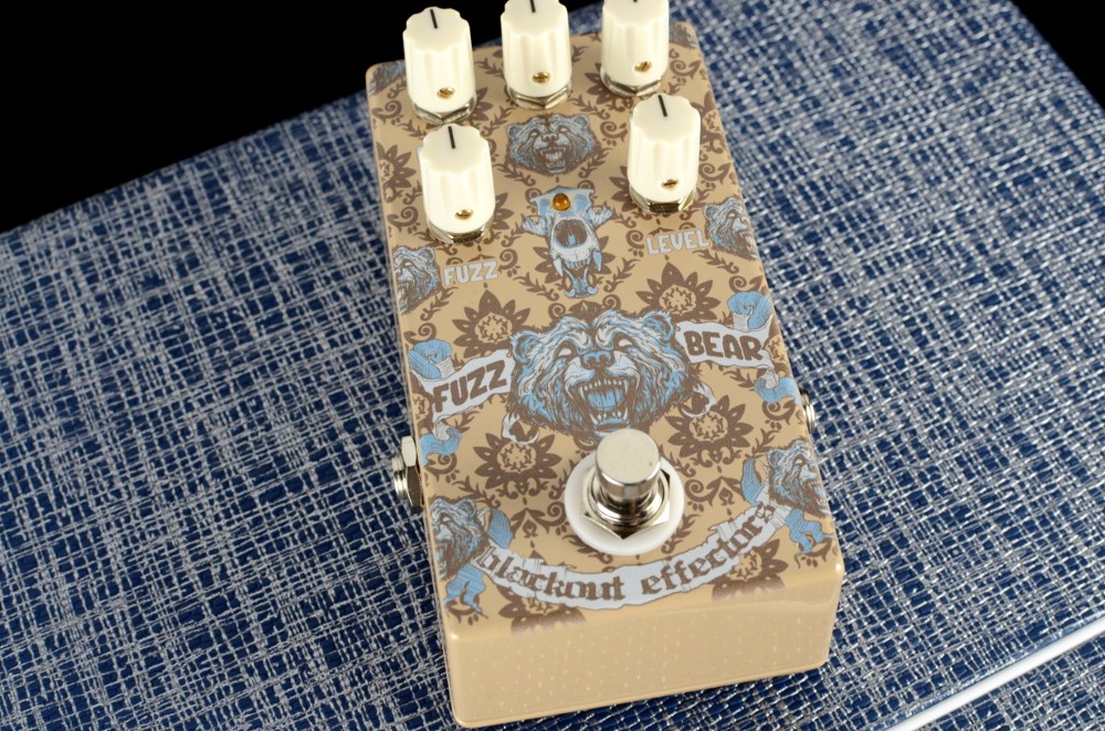 Blackout Effectors Fuzz Bear
