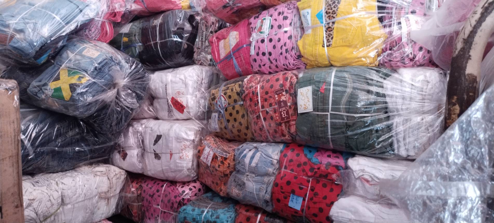 กางเกงยีนส์ขาสั้น กระโปรงสั้น มือ1 สต็อก