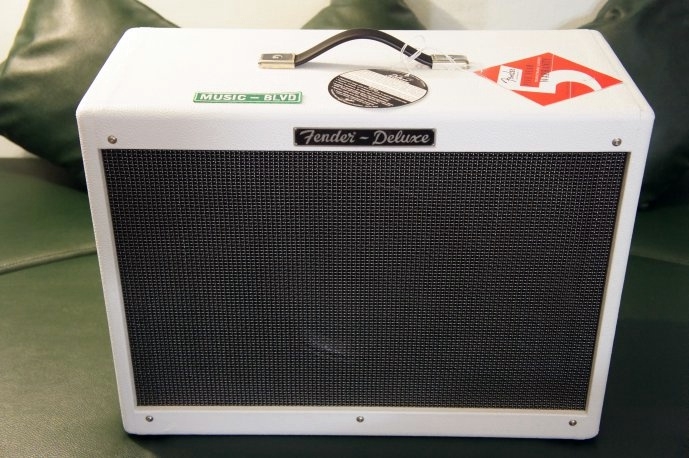 Fender Hot Rod Deluxe 112 Enclosure, Blonde/Oxblood