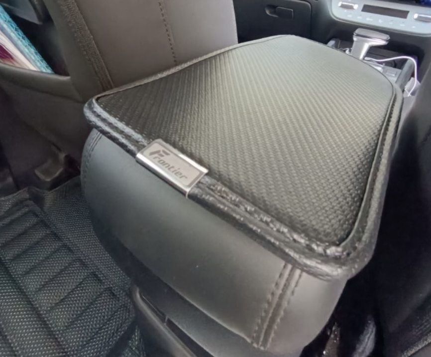 ฝาครอบคอนโซลหน้า Front สำหรับ Hyundai Stargazer