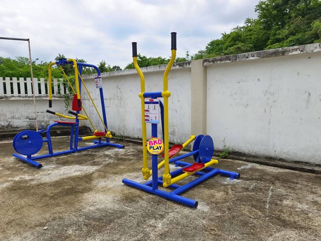 เครื่องบริหารแขน-ขา-สะโพก-หัวไหล่ (แบบโยกวิ่งสลับเท้าคู่) เครื่องออกกำลังกาย, กลางแจ้ง, ลานกีฬา, อเนกประสงค์, สนามกีฬา สั่งผลิต7-15วัน