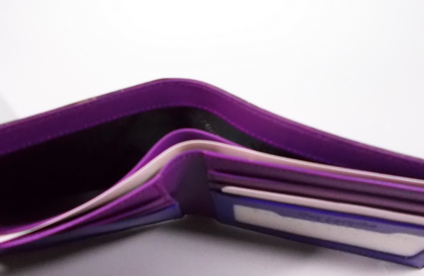 กระเป๋าสตางค์ Guy Laroche ดำ-ม่วง-น้ำเงิน ใหม่ แท้