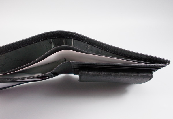 กระเป๋าสตางค์ Guy Laroche ดำ ใหม่ แท้