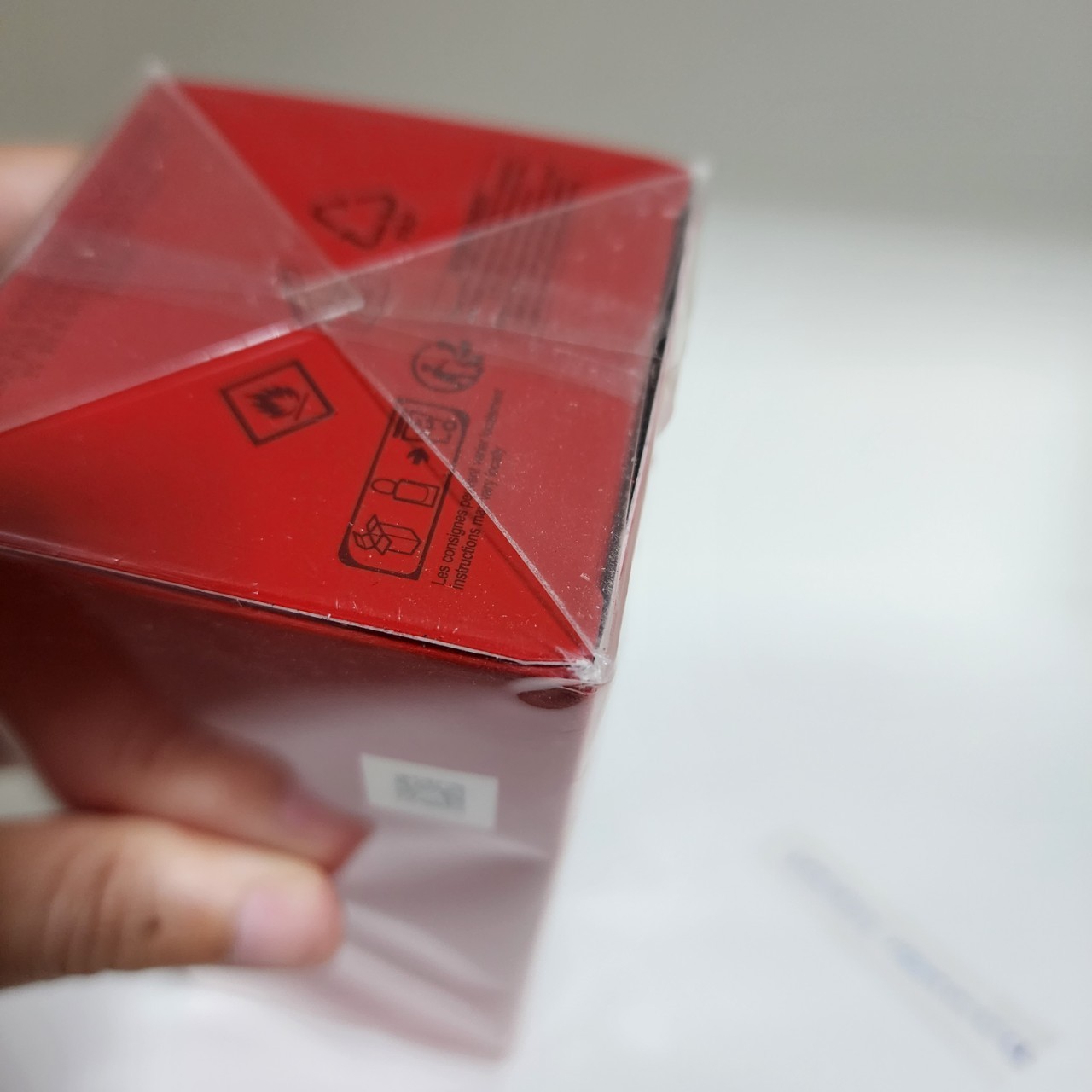 น้ำหอม Giorgio Armani Si Passione Eclat EDP 100ml กล่องซีลซีลไม่สวยซีลแตกซีลหลุด