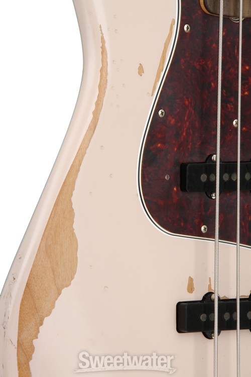 Fender Flea Road Worn Jazz Bass - Shell Pink