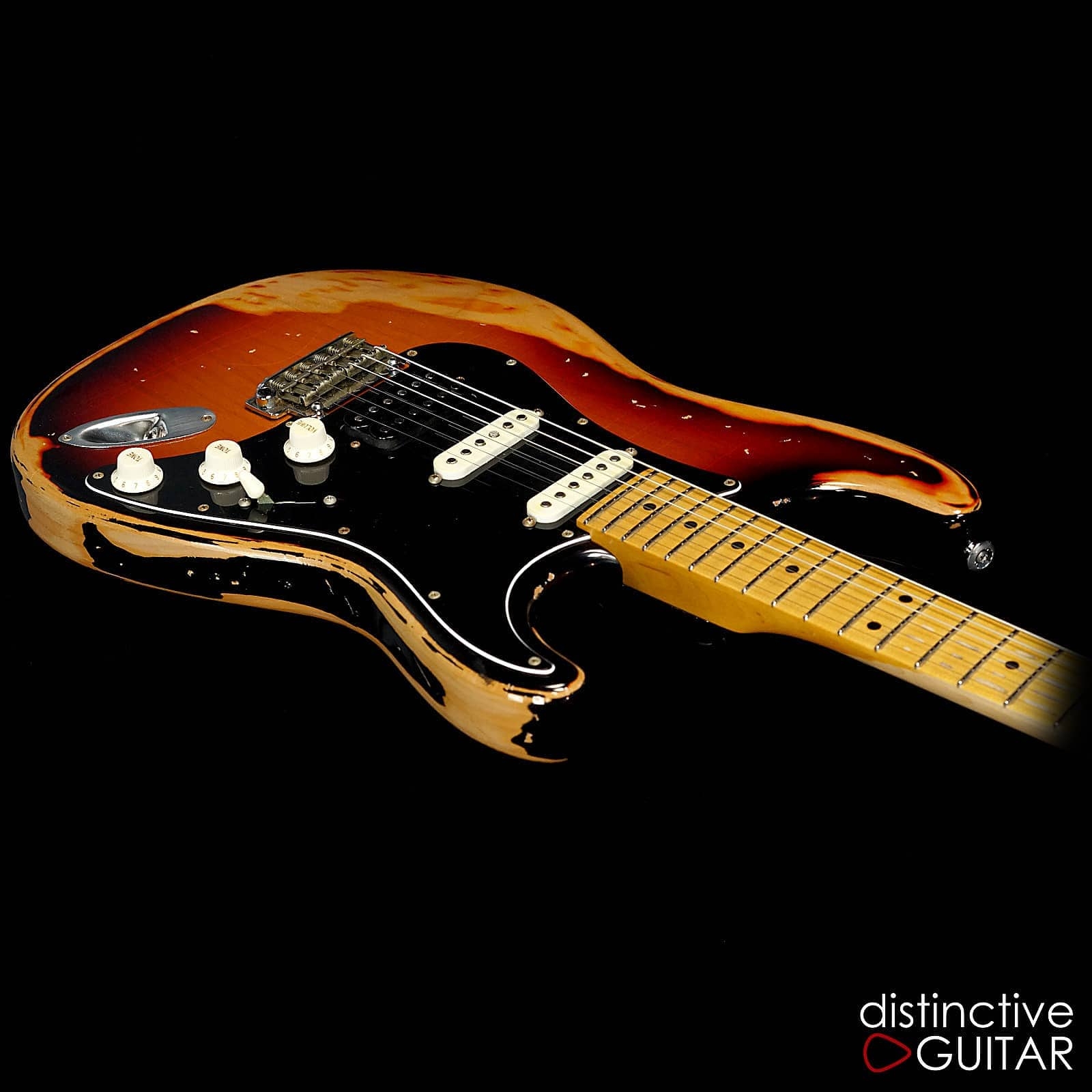 Suhr Classic Antique Extra Heavy Relic 3 Tone Sunburst