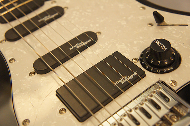 Fretlight FG-521 Electric Guitar with Built-in Lighted Learning System