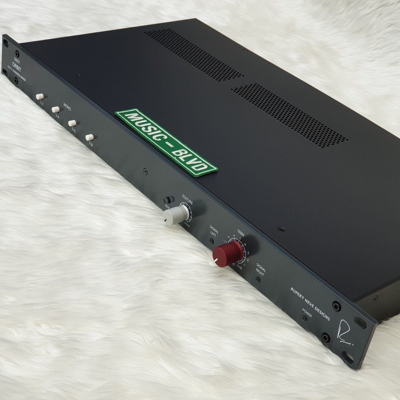 Rupert Neve Designs 5057 Orbit Summing Mixer