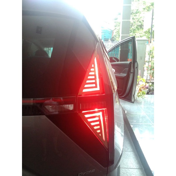 ครอบครอบไฟท้าย hyundai stargazer ครอบไฟเบรคหลัง