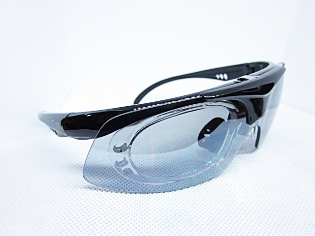 แว่นตากันแดด T-rex (Made in Taiwan) เปลี่ยนเลนส์ได้