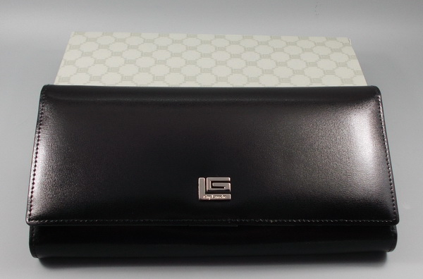 กระเป๋าสตางค์ Guy Laroche ดำ ใหม่ แท้