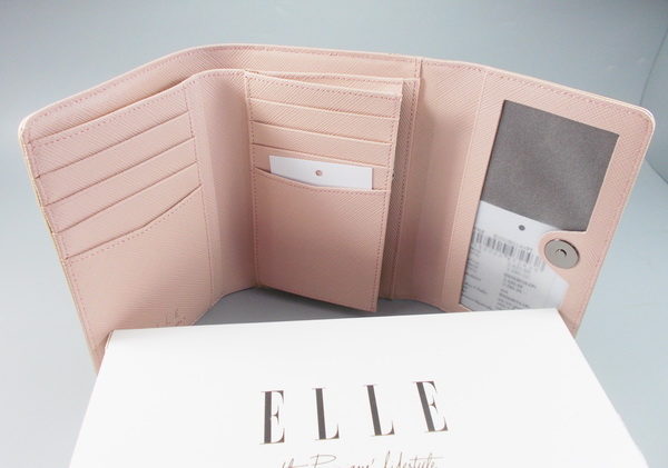 กระเป๋าสตางค์ ELLE เบจ ใหม่ แท้