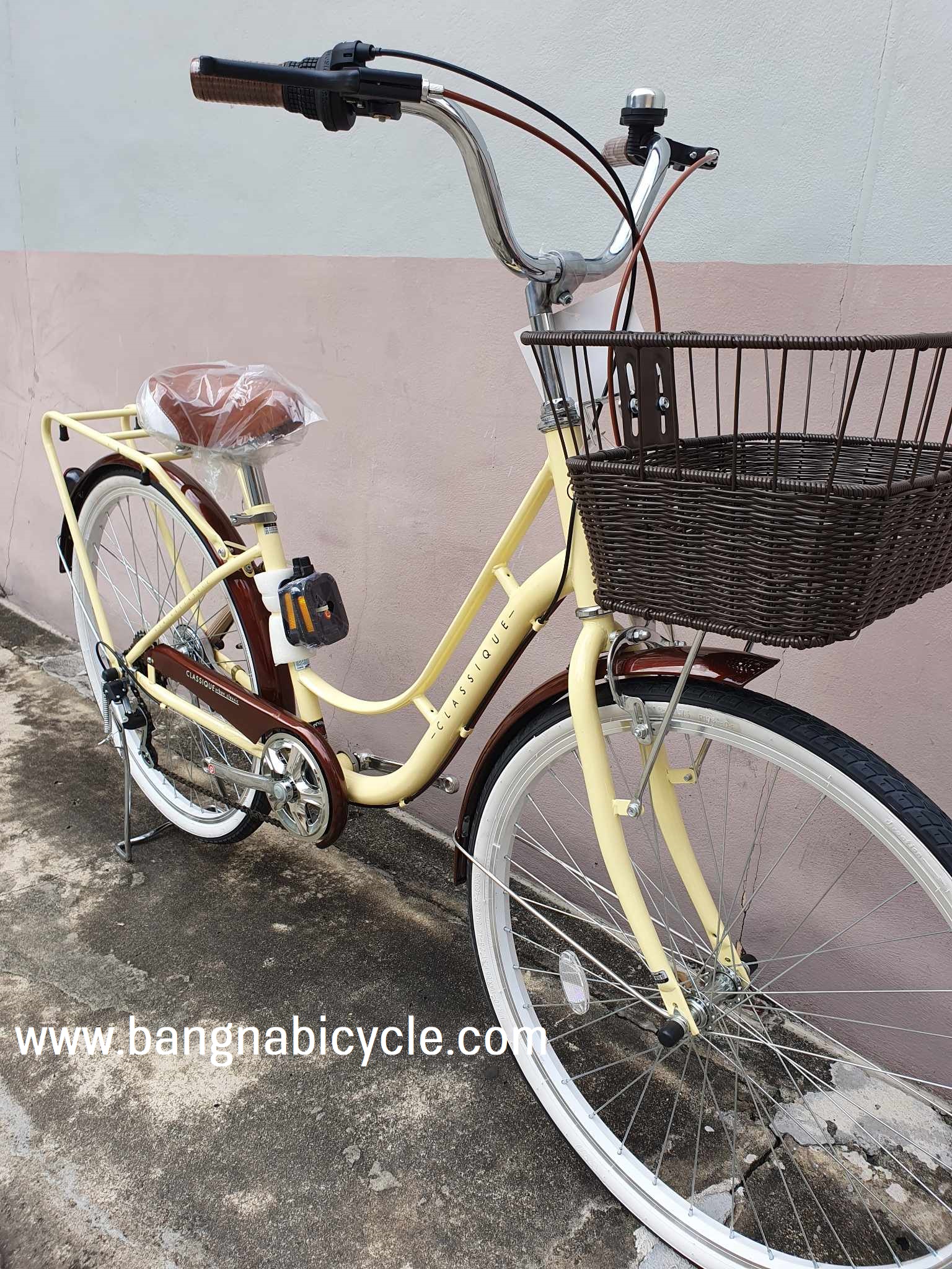 [หมด] จักรยานทรงแม่บ้านผู้หญิง Classique City BIKE 26 นิ้ว เกียร์ 7 สปีด Shimano สไตล์วินเทจ ตัวถังเหล็ก