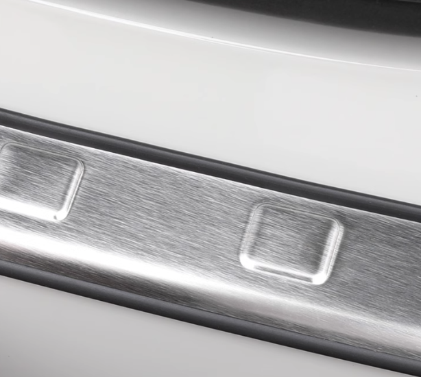 กันรอยท้ายประตู Wuling Binguo EV