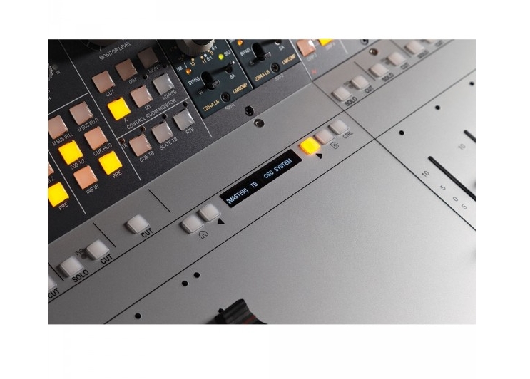 NEVE 8424 24-CHANNEL ANALOG CONSOLE