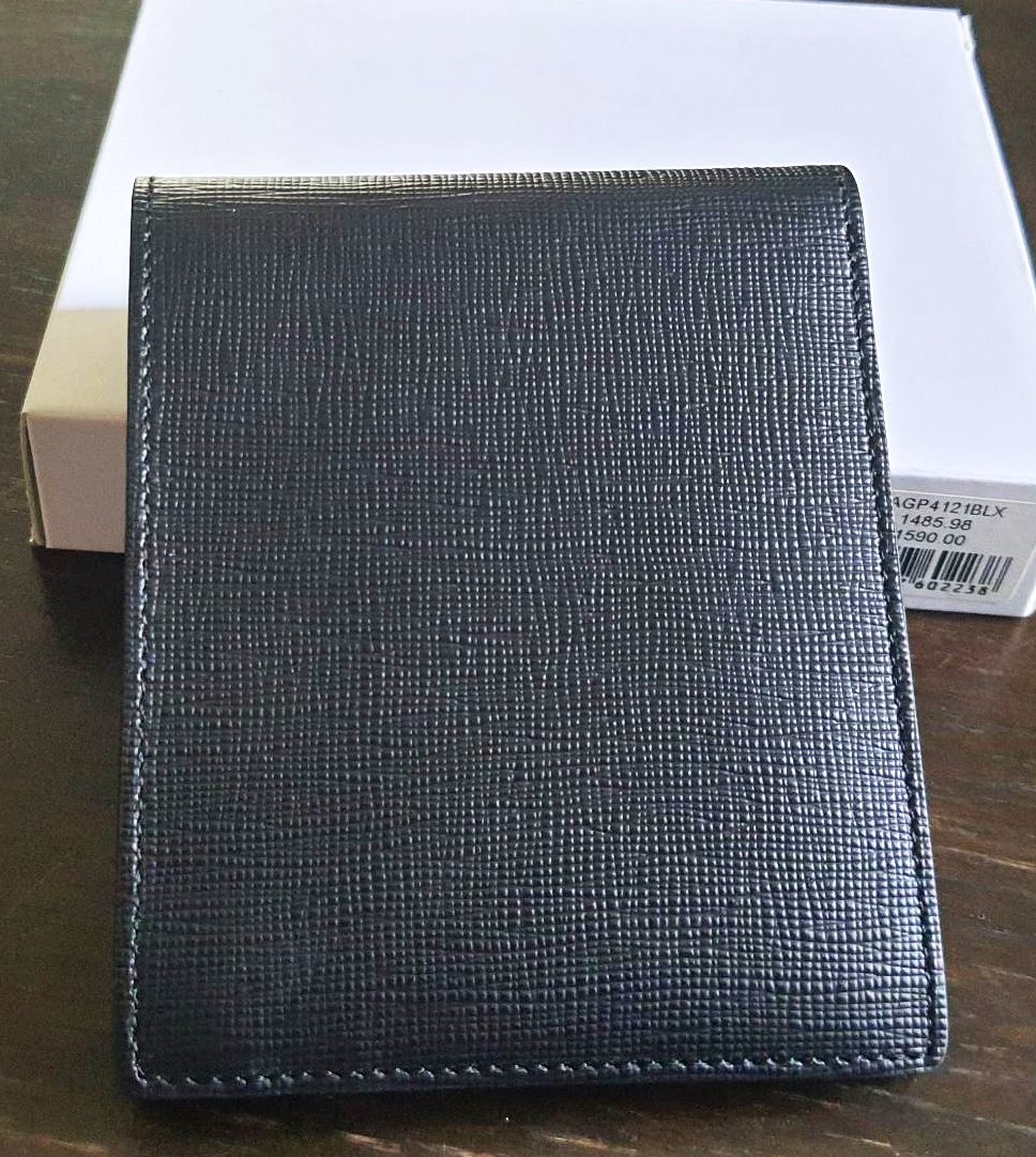 กระเป่าสตางค์ Guy Laroche ดำ-โอรส ใหม่ แท้