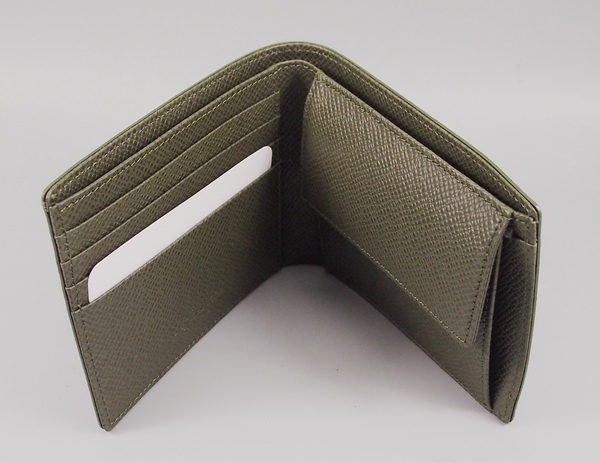 กระเป่าสตางค์ Guy Laroche เขียวมีช่องเศษสตางค์ ใหม่ แท้