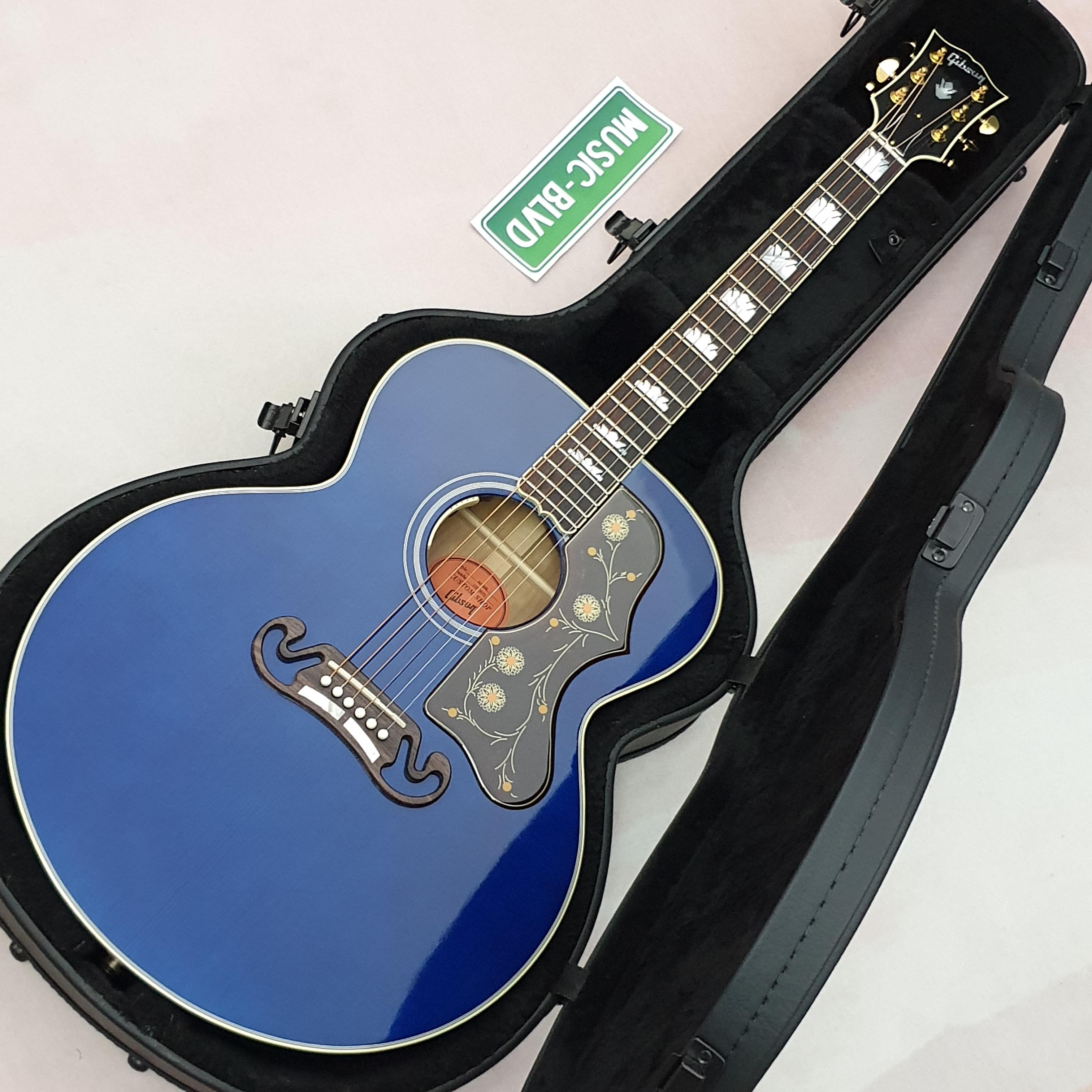 Gibson Acoustic SJ-200 Quilt Acoustic-electric Guitar - Viper Blue