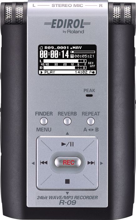 Edirol R-09 24-Bit Wave/MP3 Recorder