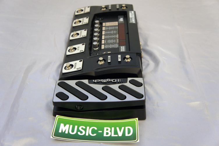 DigiTech RP500 Guitar Multi-Effects Switching System & USB Recording Interface