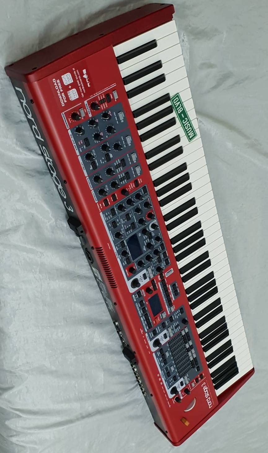 Nord Stage 3 HP76