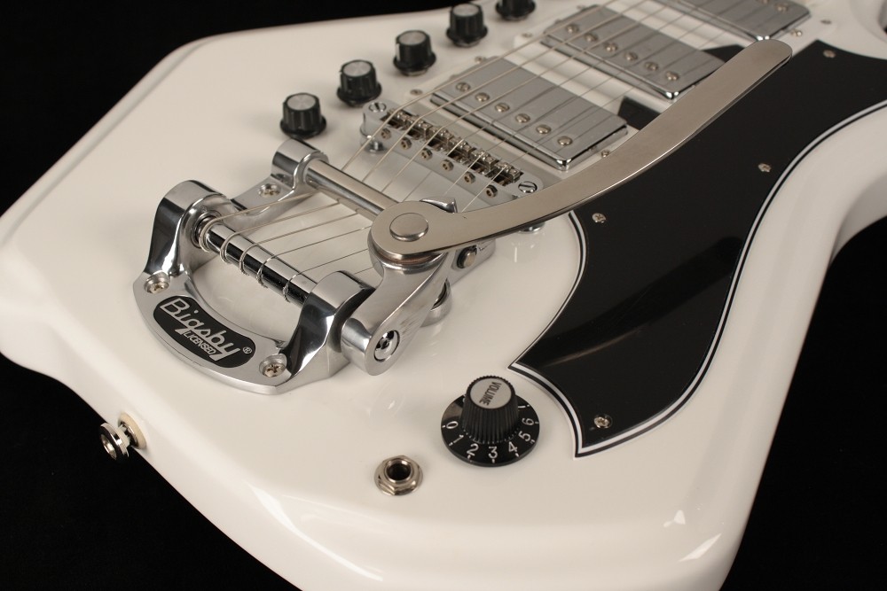 Eastwood Airline 3P DLX - White