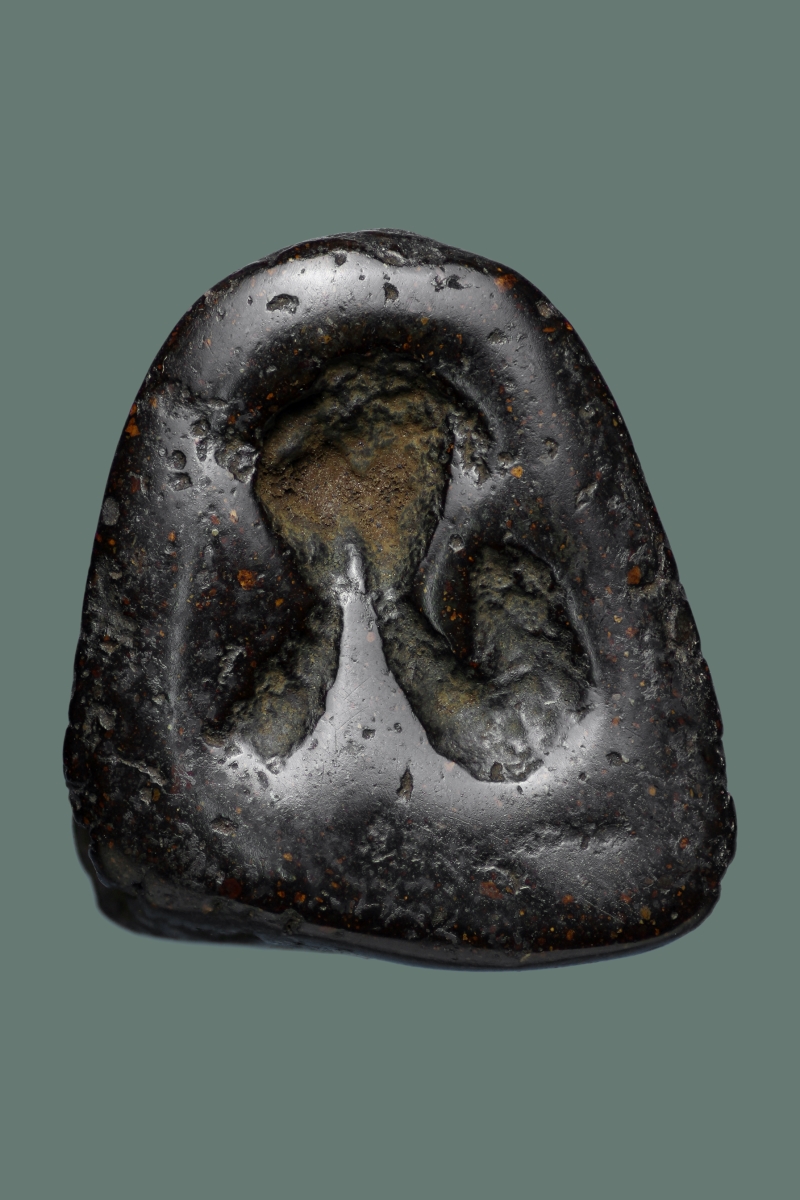 พระปิดตาหลวงพ่อแก้ว พิมพ์ใหญ่หลังแบบ วัดเครือวัลย์ จ.ชลบุรี (โชว์พระ)