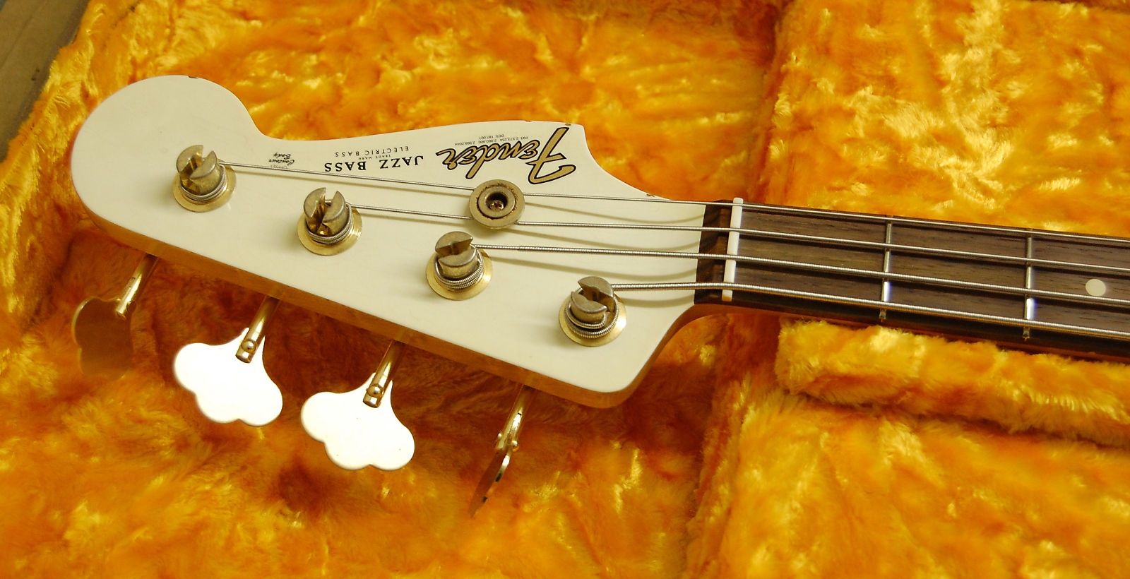 Fender Custom Shop 60 Jazz Bass Relic 2016 Aged Olympic White Matching Peg Head Gold Hardware Birdeye Neck