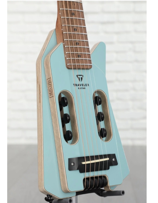 Traveler Guitar Ultra-Light Edge Acoustic-electric Guitar