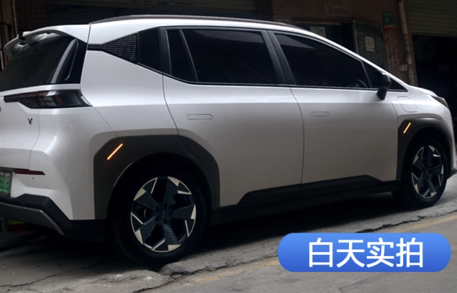 คิ้วล้อ คิ้วบังโคลนล้อรถ ตัดแต่งแปลง GAC Aion Y Plus