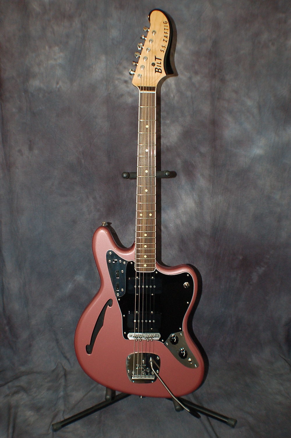 BiLT S.S. Zaftig Mastery Bridge and Vibrato - Burgandy Mist
