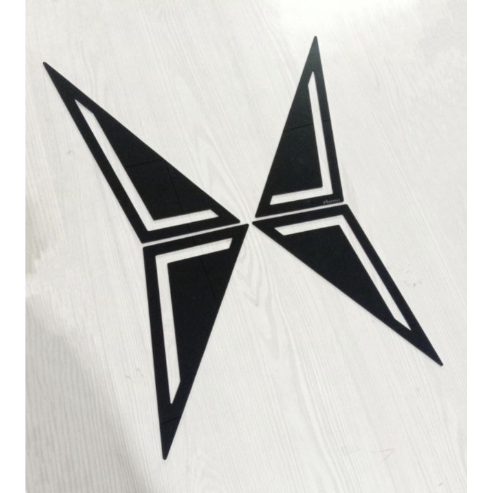 ครอบครอบไฟท้าย hyundai stargazer ครอบไฟเบรคหลัง