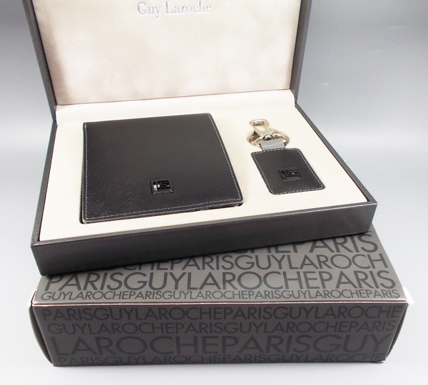 กระเป๋าสตางค์ Guy Laroche ดำ-เทา ใหม่ แท้