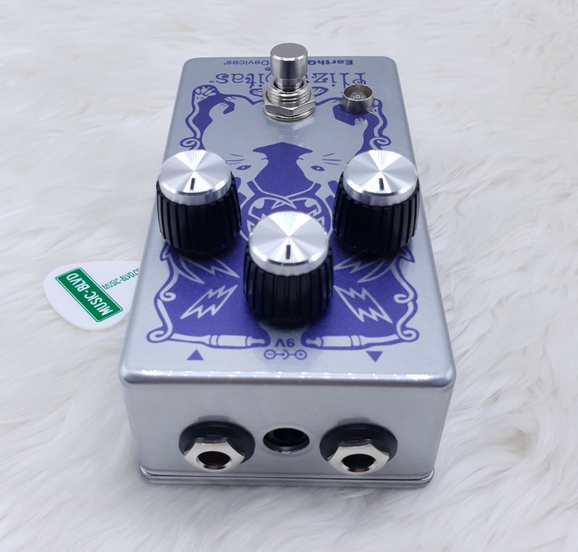 EarthQuaker Devices Hizumitas Fuzz Sustainar Pedal