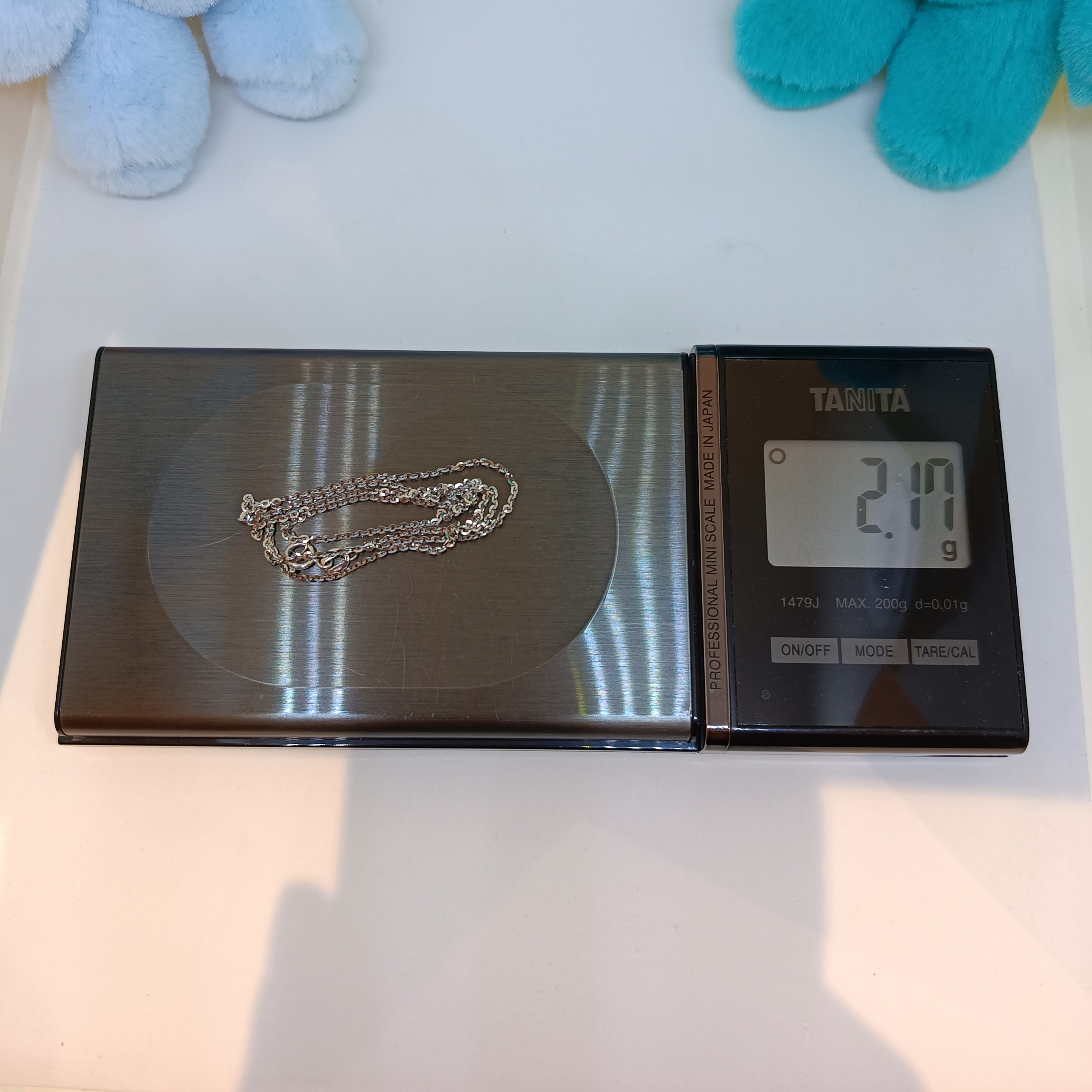 สร้อยคออิตาลี่ ลายตัน ขนาดกระทัดรัด ตัวเรือนทองขาว ลวดลายห่วงกลม