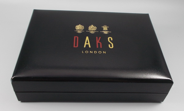กระเป๋าสตางค์ DAKS-LONDON น้ำตาล ใหม่ แท้