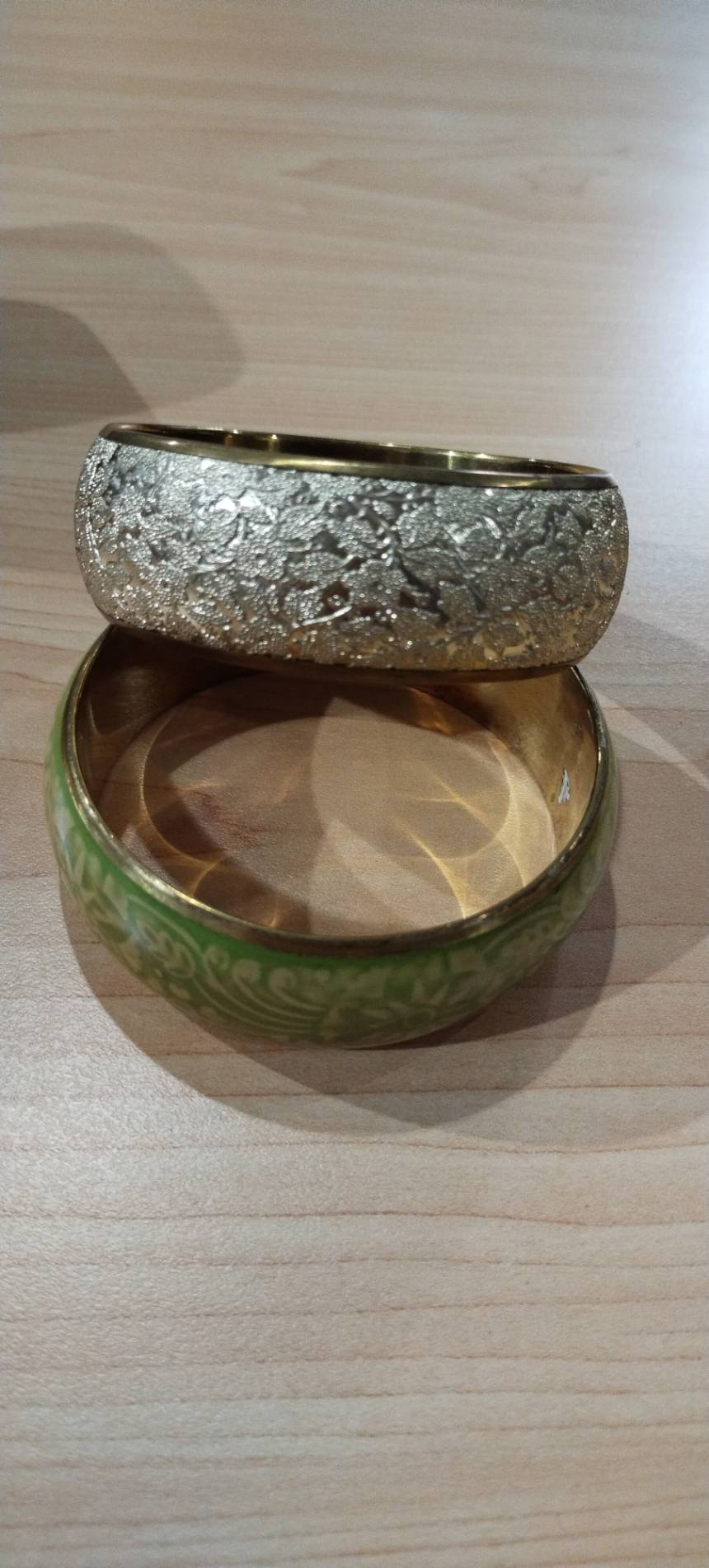 กำไลแขนงานไม้ คละแบบคละลาย ราคาส่ง