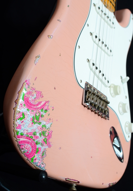 Fender Custom Shop 1969 Heavy Relic Stratocaster - Aged Shell Pink Over Pink Paisley