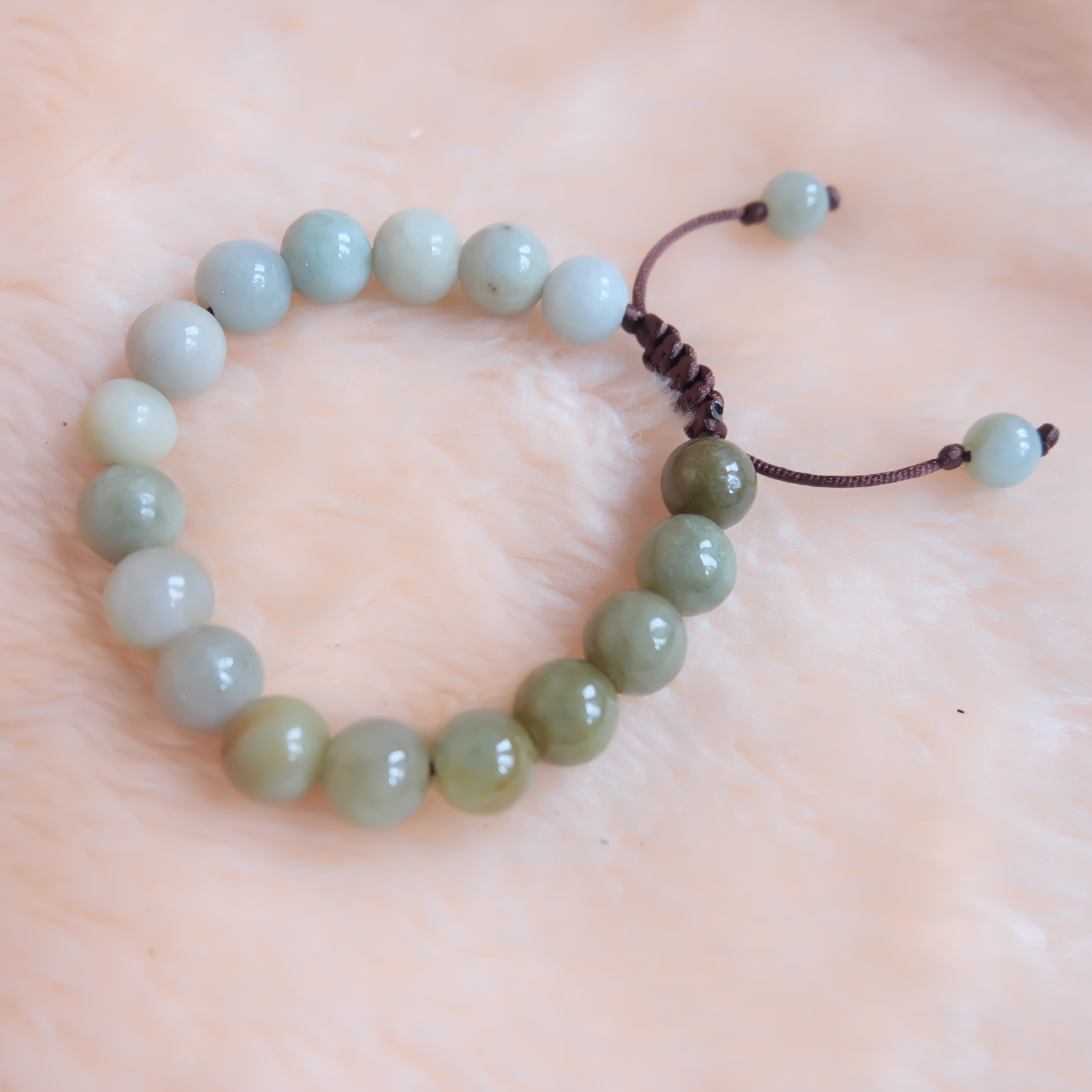 สร้อยข้อมือลูกปัดหยกแท้ 10 มิล หยกแท้ หยกพม่า หยกคละสี เชือกดึง รอบข้อมือ 17-22 ซม.