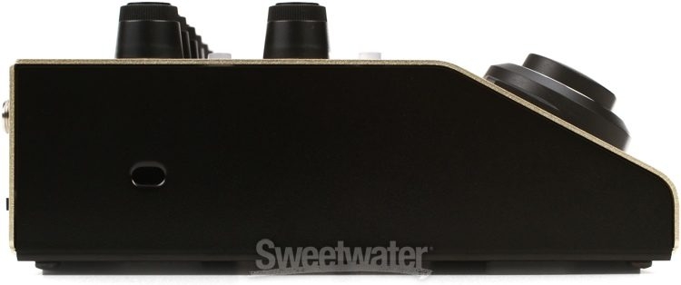 Boss VE-8 Acoustic Singer