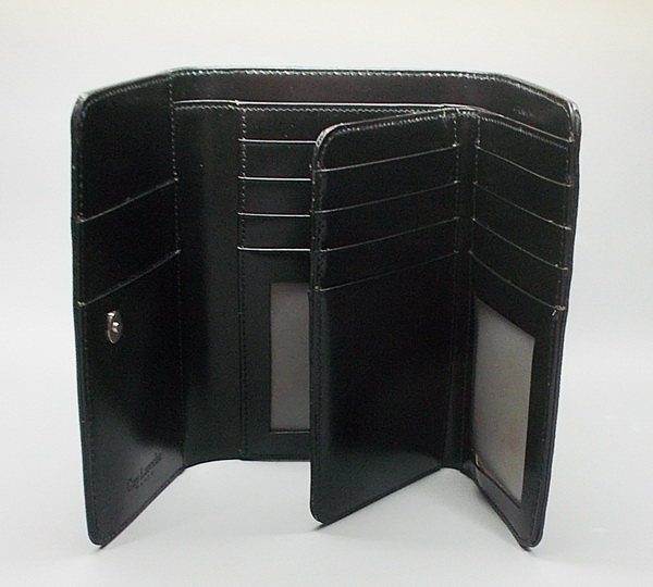 กระเป๋าสตางค์ Guy Laroche กรม-ดำ ใหม่ แท้